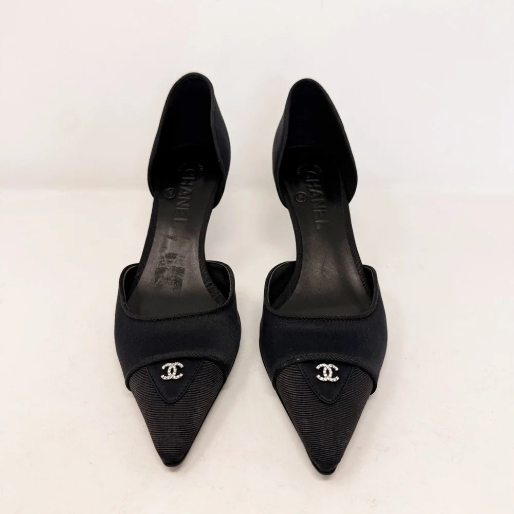 Chanel Black D’Orsay Heels Pointed Toe Kitten Heel Pumps with Silver CC Logo 41 - Picture 2 of 16